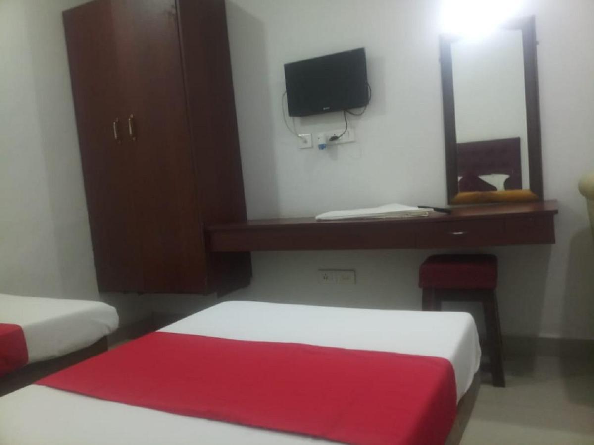 Hotel Jayaram Chidambaram Eksteriør billede